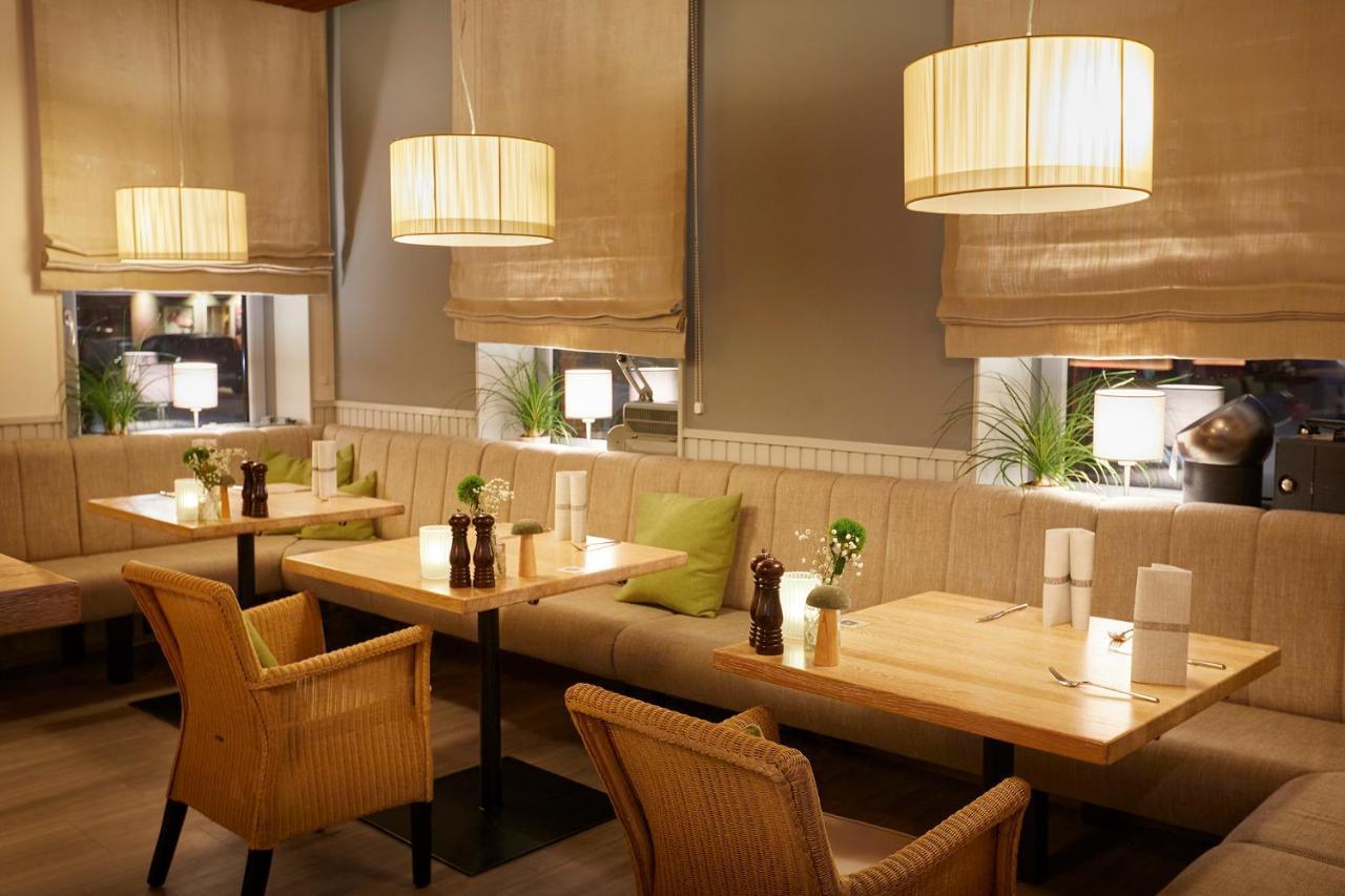 Kino-Hotel Meyer Harsefeld エクステリア 写真
